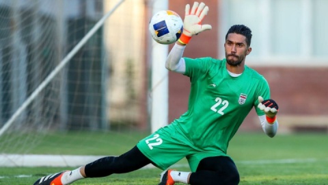 سپاهان برنده انتقال حسینی از استقلال به اصفهان