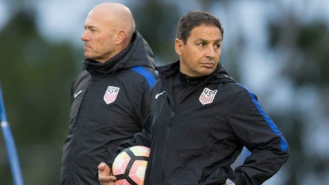 نمازی: تیم ملی ضعف‌های نهانی دارد