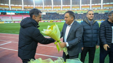 داستان تکراری استقلال در میانه‌های فصل