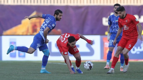 استقلال - تراکتور در شش پرده؛ از کلین شیت فرعباسی تا ضعف جناح راست