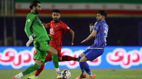 فرصت سوزی استقلال