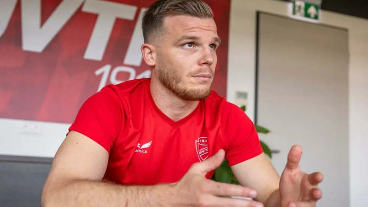 بازگشت به حمله از کانال‌های کناری