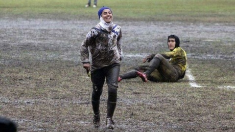 هزار سال به عقب برگردم بازهم انتخابم فوتبال است