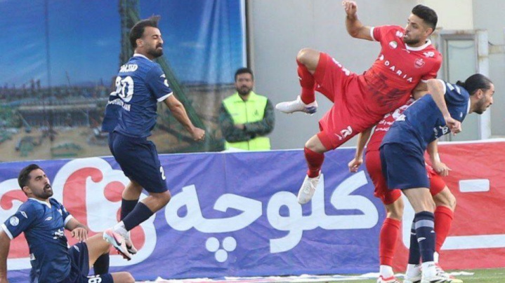 درمانده، ناامید و بی‌روحیه