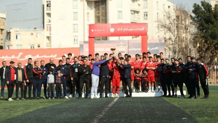 پایه‌های پرسپولیس به پنجمین جام می‌رسند؟