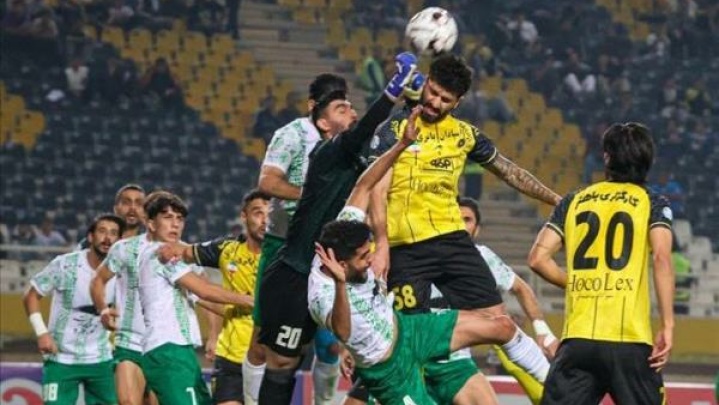 تعویق دربی اصفهان به نفع ذوبی‌ها