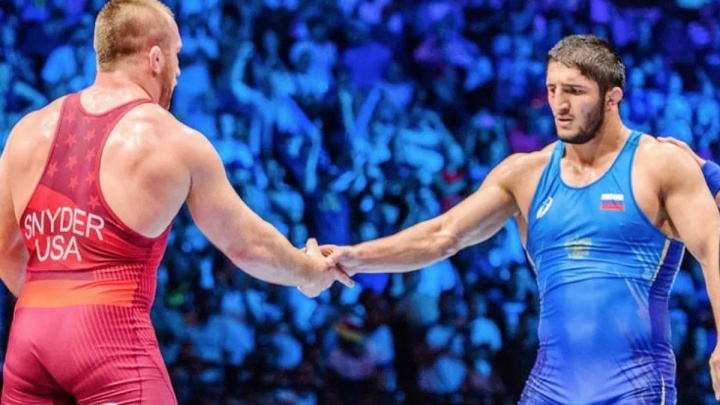 سعدالله‌اف ویزا گرفت؛ اسنایدر و پاریس هم می‌آیند