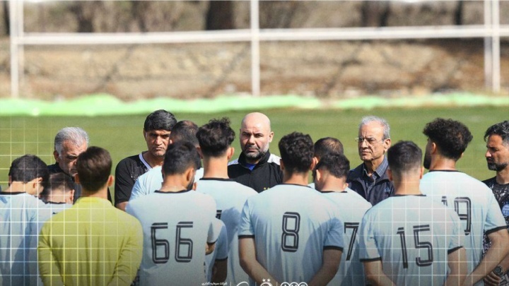 باید تا آخر فصل سرمربی باشم