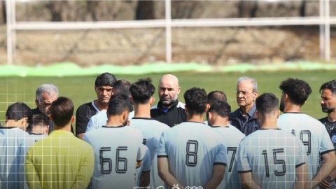 باید تا آخر فصل سرمربی باشم