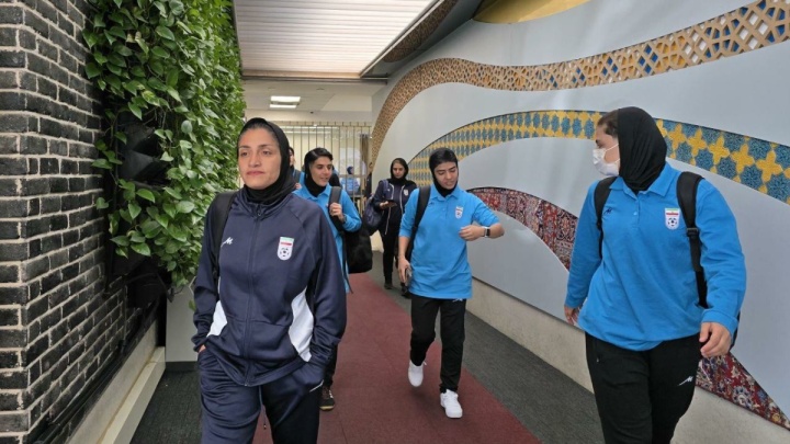 جعفری: با ساق‌های خسته به جنگ آسیا می‌رویم