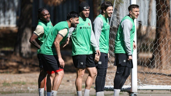 خارجی‌های پرسپولیس گران اما ناکارآمد