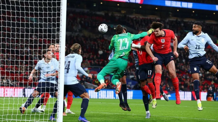 شوک در وقت‌های تلف‌شده ومبلی