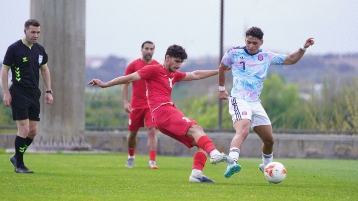 رزاق‌نیا سورپرایز بزرگ قلعه‌نویی