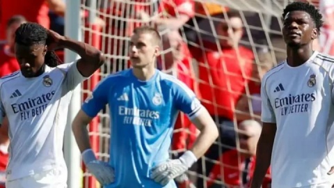 خشم هواداران از عملکرد ضعیف تیم آربلوا