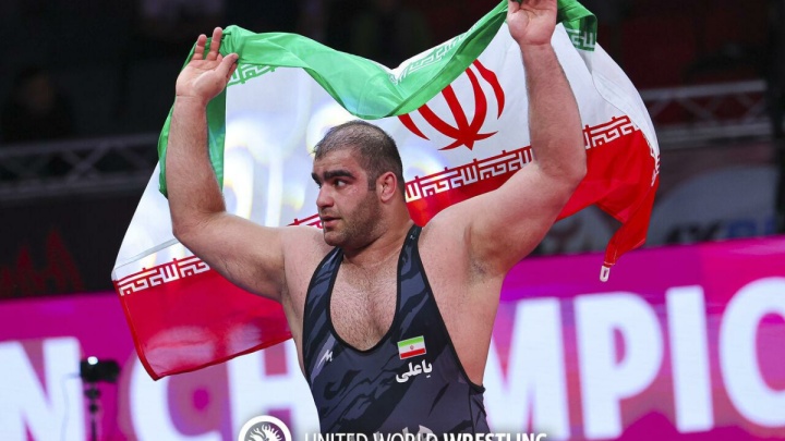 زنده و امیدوار