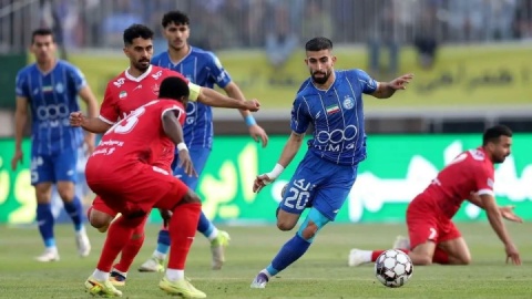 جنگ رسانه‌ای استقلال و پرسپولیس برای معرفی قهرمان