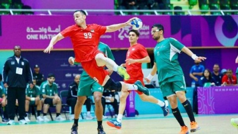 چشم‌انتظار معرفی جانشین «کاستیلو»