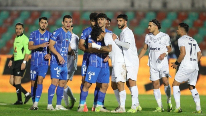 ۳ بازی در تهران، ۴ بازی خارج از پایتخت