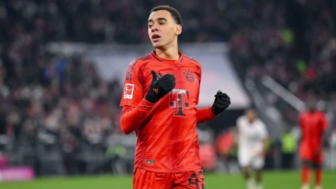 جنگ لفظی اسطوره‌ها در مونیخ