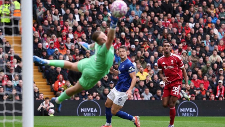 اولین دربی در ورزشگاه تازه