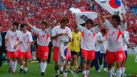 سمفونی کارخانه‌ای که رؤیا را فتح کرد