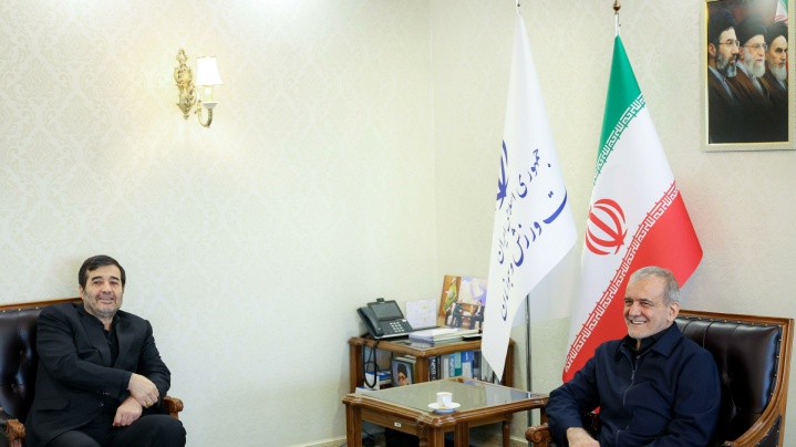 قهرمانان ورزش، نماد ایستادگی ملت ایران