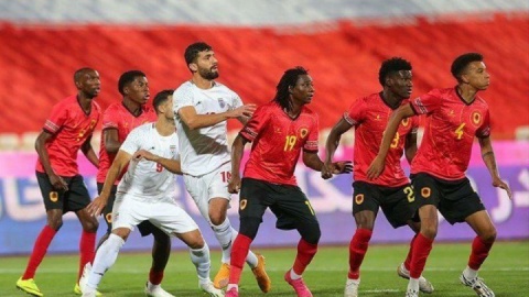 تقابل با تیم ۸۹ فیفا در امریکا