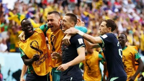 تیمی که از دل بیابان سر برآورد و به آسیا تکیه زد