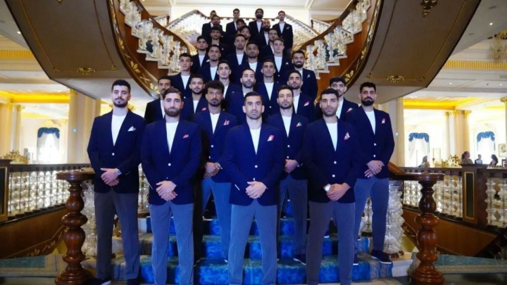 رئیس فدراسیون و ملی‌پوشان شعار تا ”پای جان برای ایران” دادند