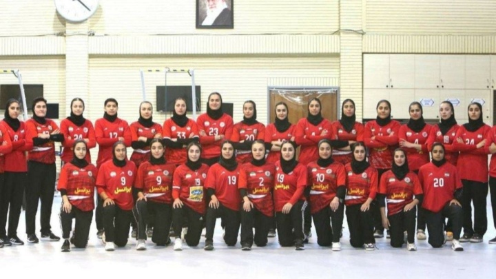 آغاز اردوی تدارکاتی تیم ملی هندبال بانوان در مبارکه اصفهان از ۲۶ خرداد