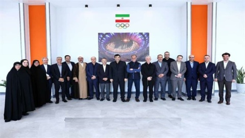 کاروان پرحاشیه