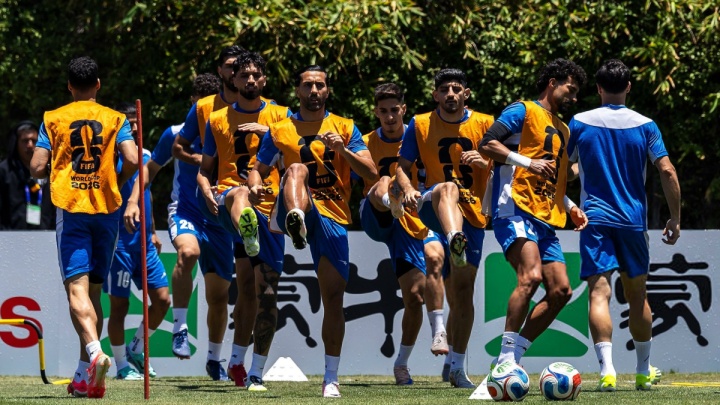 سمفونی جسارت یوزها