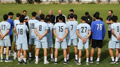 چرا استقلال قهرمان لیگ معرفی نمی‌شود؟