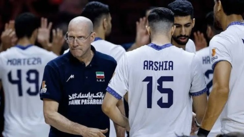 وعده «پیاتزا» برای آمدن به تهران با 10 روز تأخیر!
