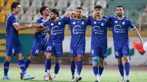 سهراب سکوی پرتاب جوان ها
