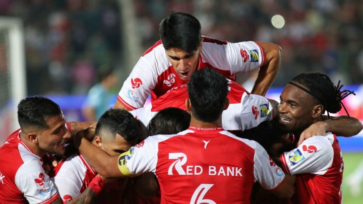 پرسپولیس خارج از تهران هم نمی‌بازد