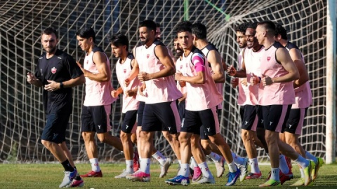 مشکل فدراسیون با پرسپولیس چیست؟