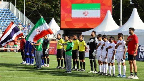فراتر از تاریکی، به روشنایی طلا
