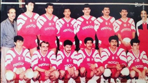 روبان سرخ روی تور